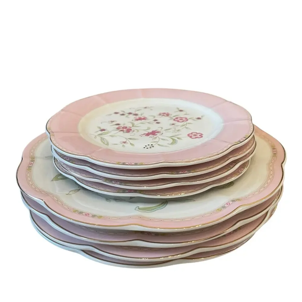 Grace Teaware Pink Corn Flowers with Gold Trim 10.5” Dinner Plates Set of 4 New